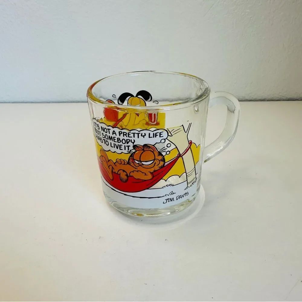 McDonald’s VTG Garfield Glass Coffee Mug 1978 It’s Not A Pretty Life